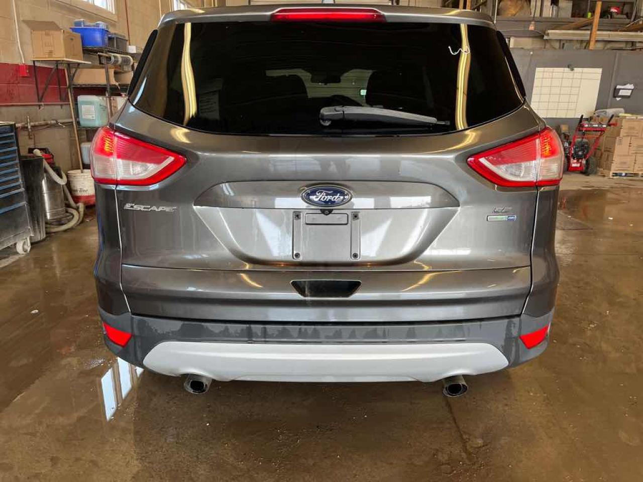 2016 Ford Escape SE - Photo #5