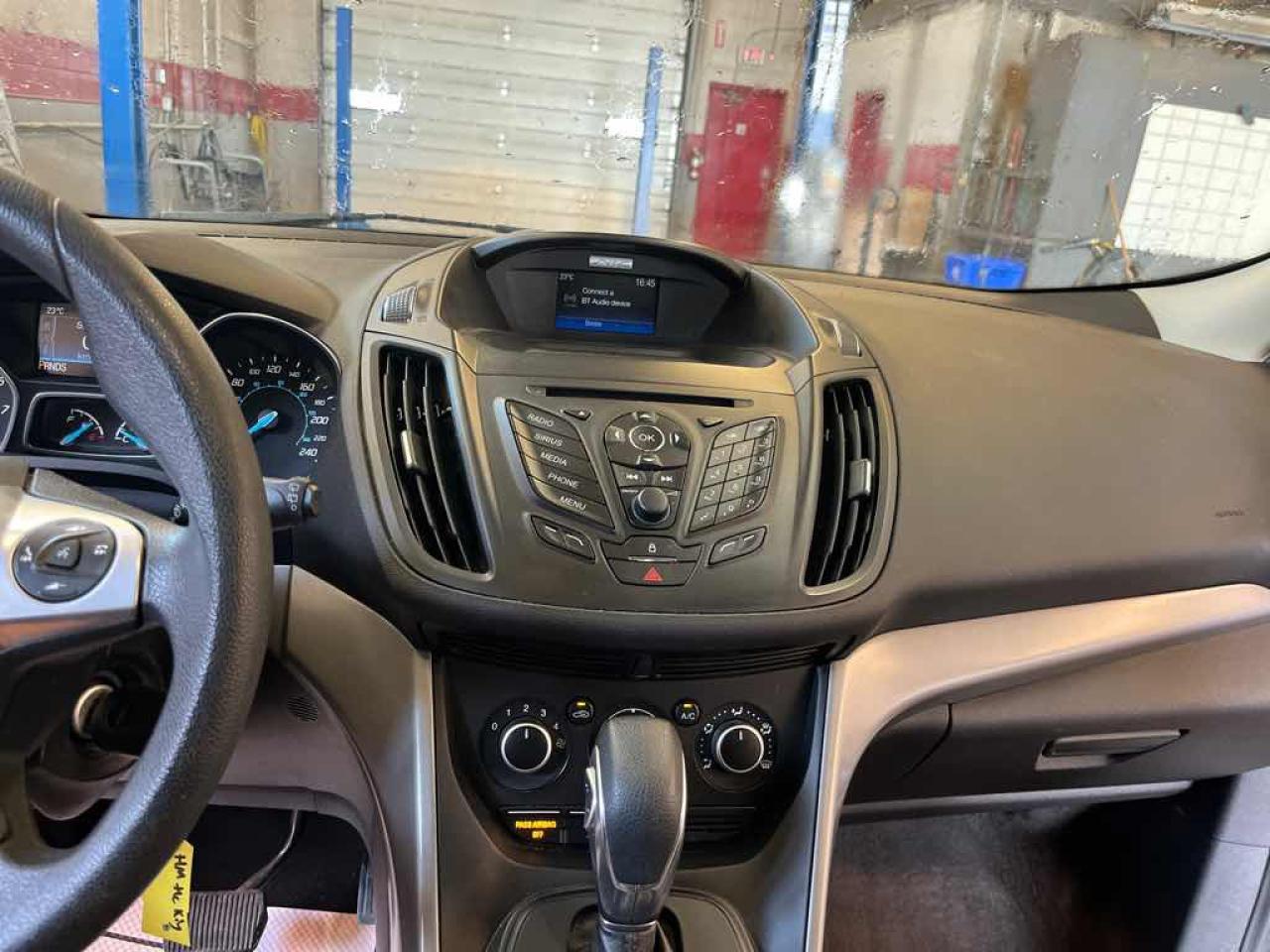 2016 Ford Escape SE - Photo #10