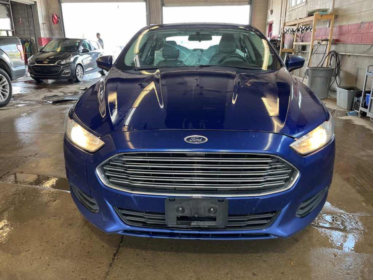 2015 Ford Fusion S Hybrid - Photo #2