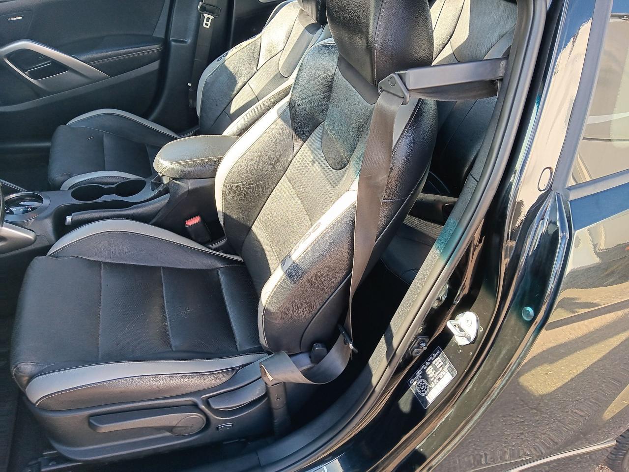 2016 Hyundai Veloster Turbo Leather Pano Nav Htd Seats & Steering BU Cam - Photo #15