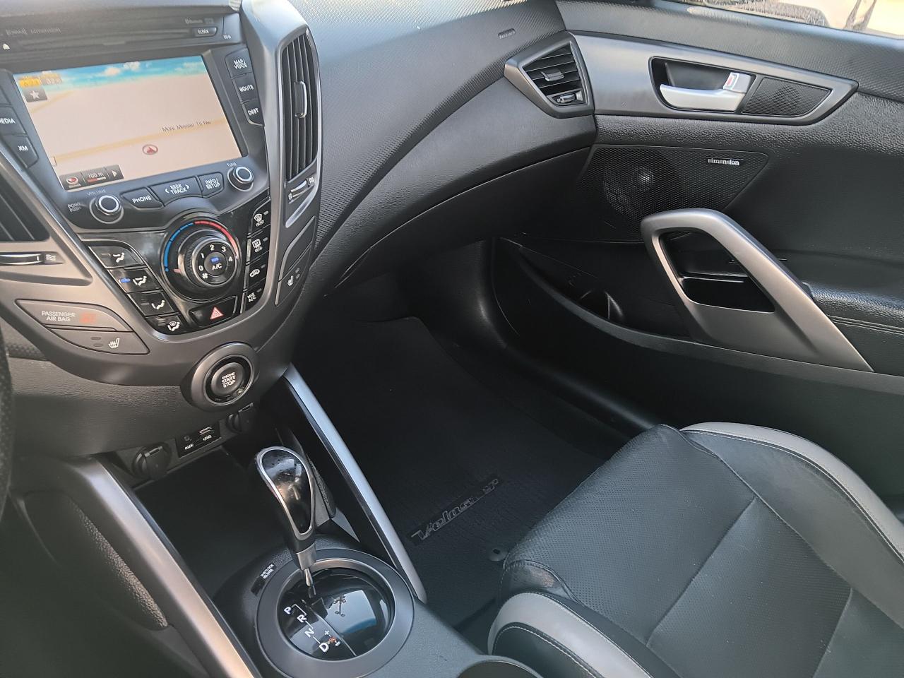2016 Hyundai Veloster Turbo Leather Pano Nav Htd Seats & Steering BU Cam - Photo #19
