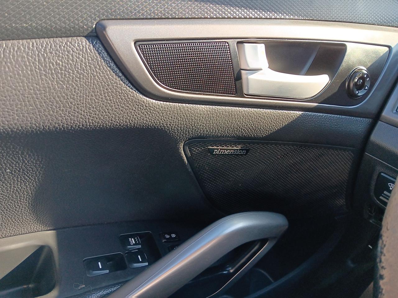 2016 Hyundai Veloster Turbo Leather Pano Nav Htd Seats & Steering BU Cam - Photo #25