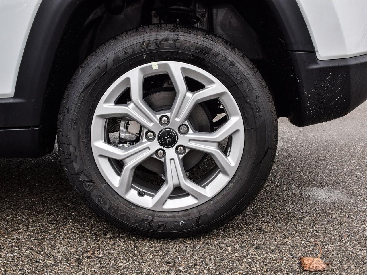 2026 Jeep Compass NORTH 4X4 Photo