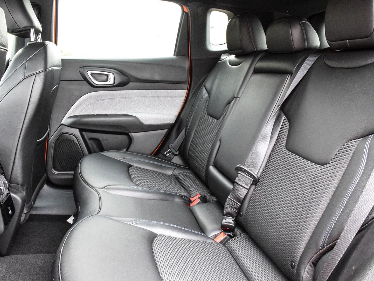 2026 Jeep Compass NORTH 4X4 Photo