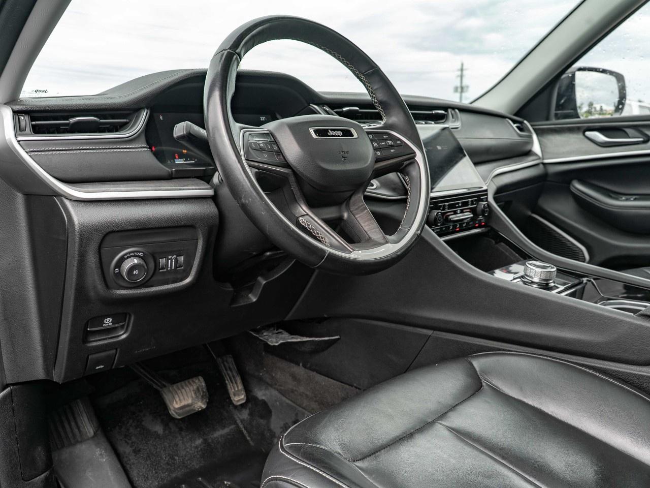 2021 Jeep Grand Cherokee L Limited 4x4 Photo