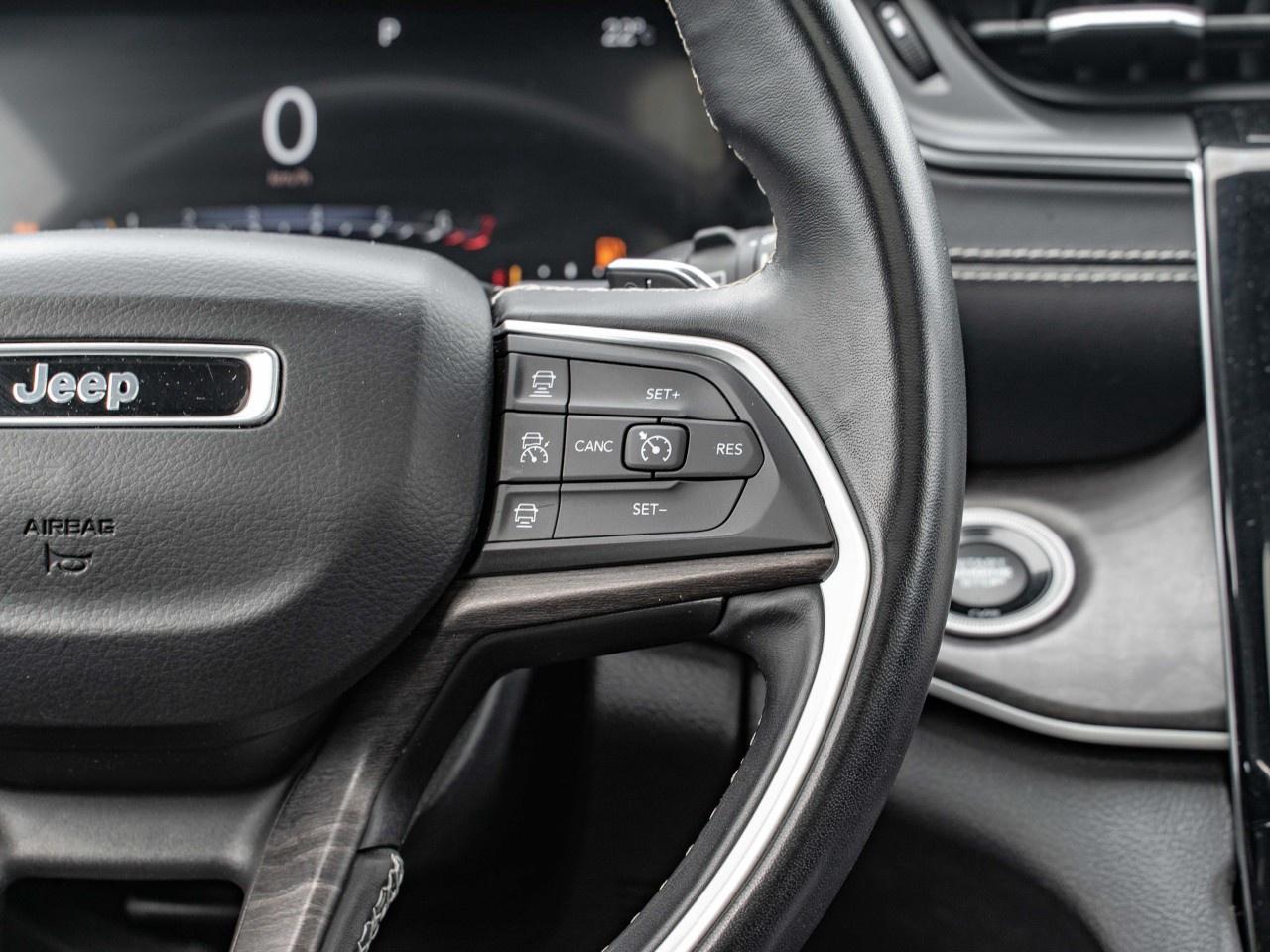 2021 Jeep Grand Cherokee L Limited 4x4 Photo