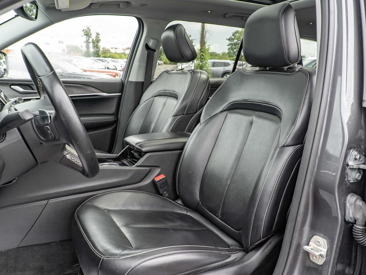 2021 Jeep Grand Cherokee L Limited 4x4 Photo