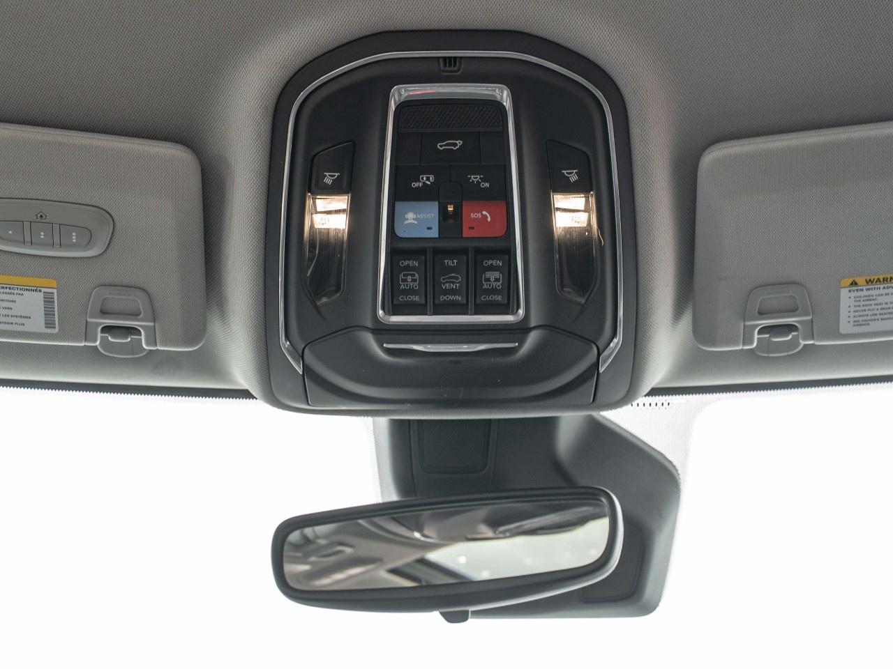 2021 Jeep Grand Cherokee L Limited 4x4 Photo