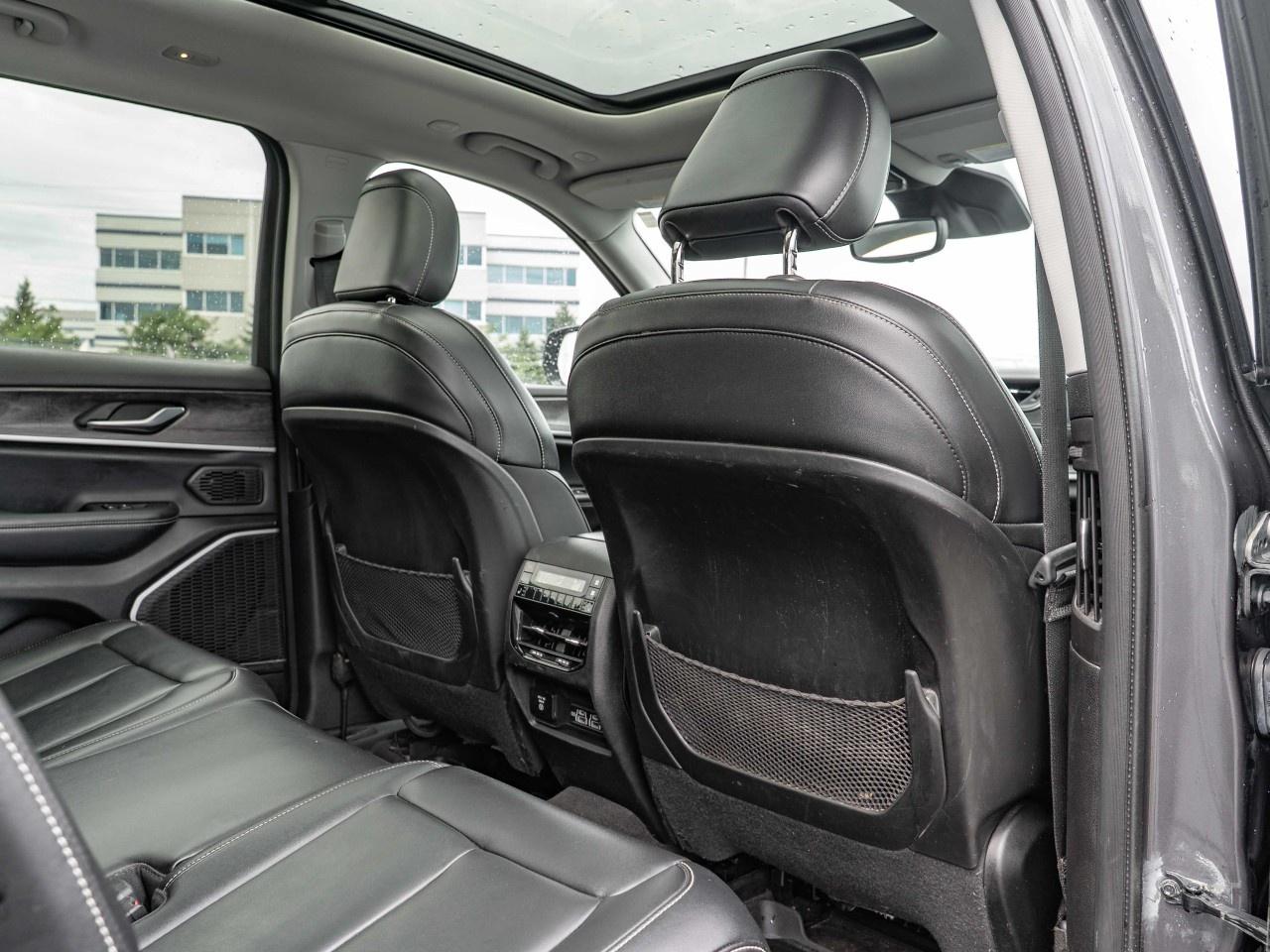 2021 Jeep Grand Cherokee L Limited 4x4 Photo