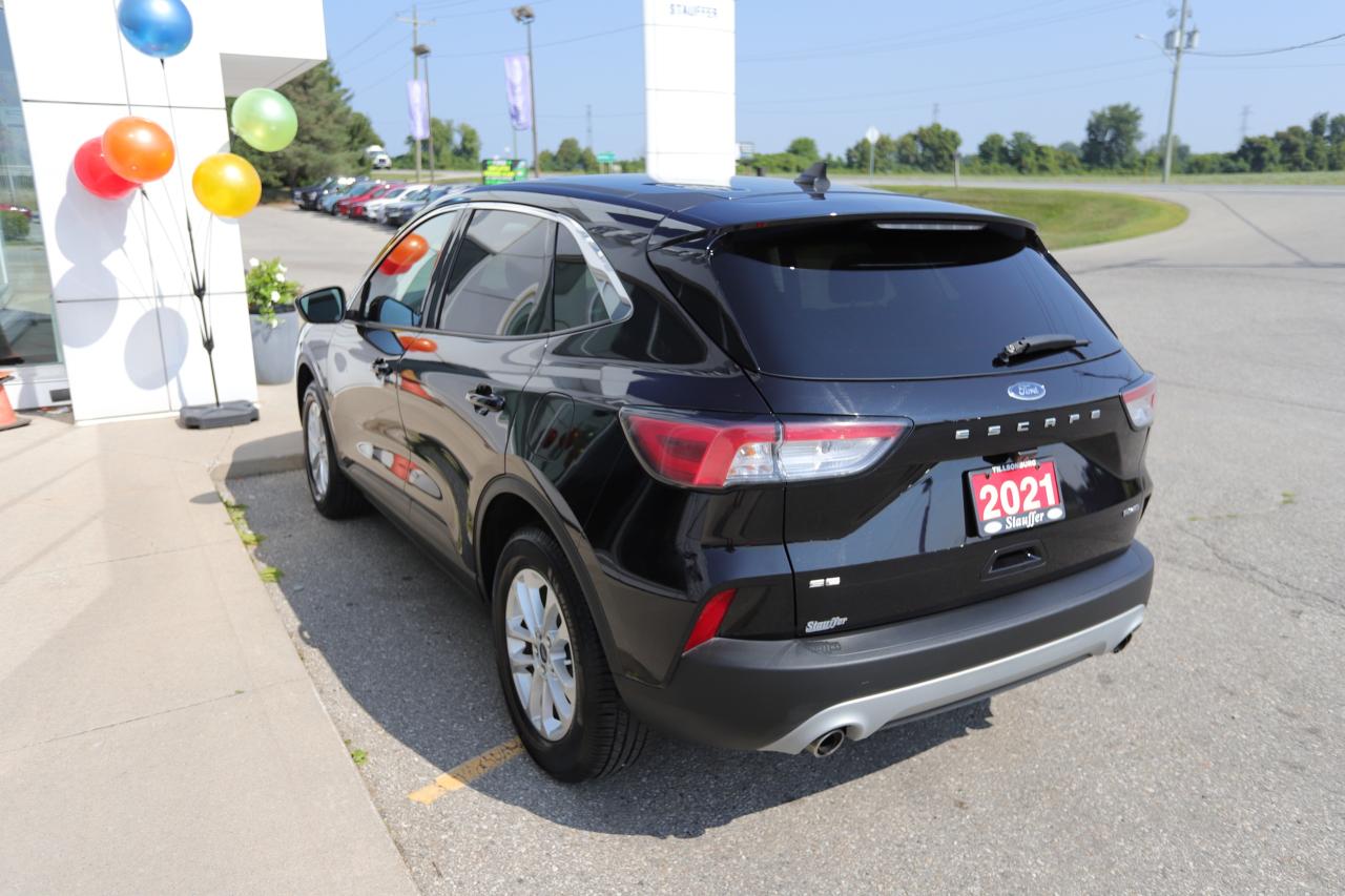 2021 Ford Escape SE AWD Photo5