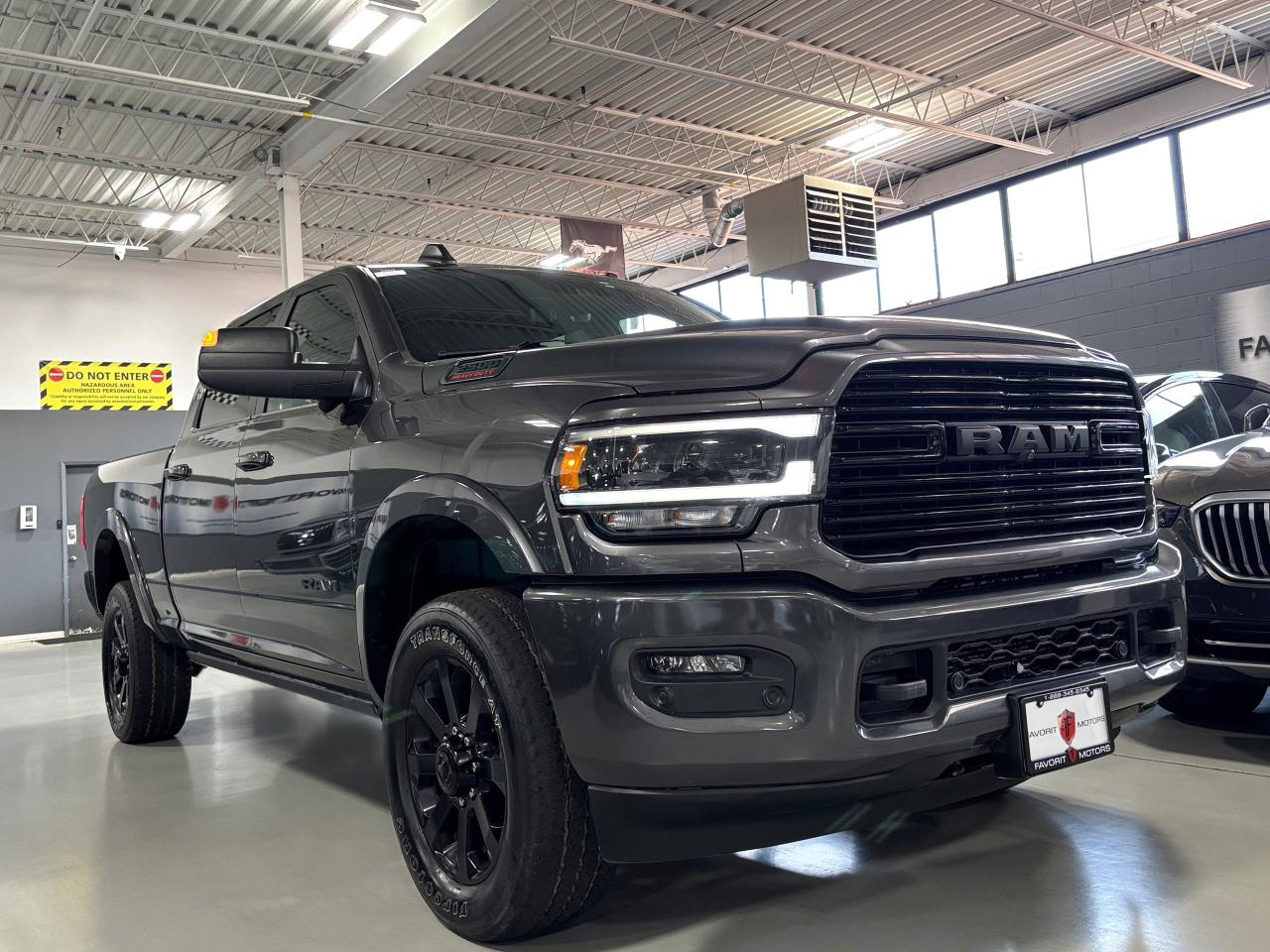 2021 RAM 2500 Laramie|4X4|HEAVYDUTY|6.7LCUMMINS|CREWCAB|6FT4BOX| - Photo #2