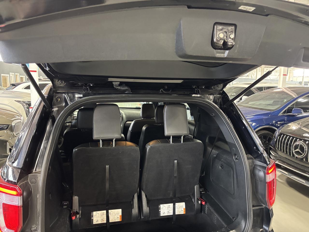 2018 Ford Explorer XLT|6PASSENGER|NAV|LEATHER|BACKUPCAM|HEATEDSEATS|+ - Photo #6
