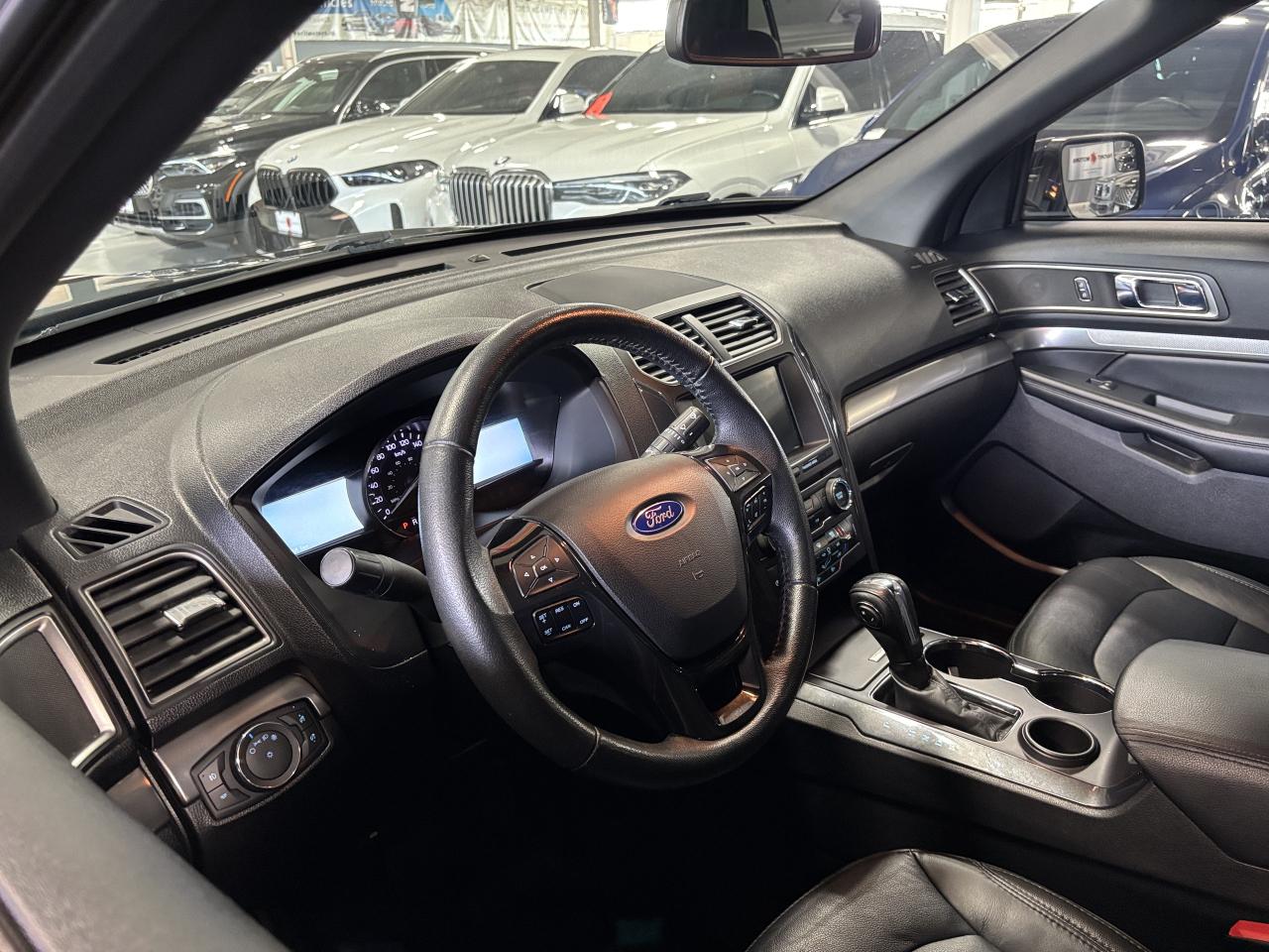 2018 Ford Explorer XLT|6PASSENGER|NAV|LEATHER|BACKUPCAM|HEATEDSEATS|+ - Photo #13