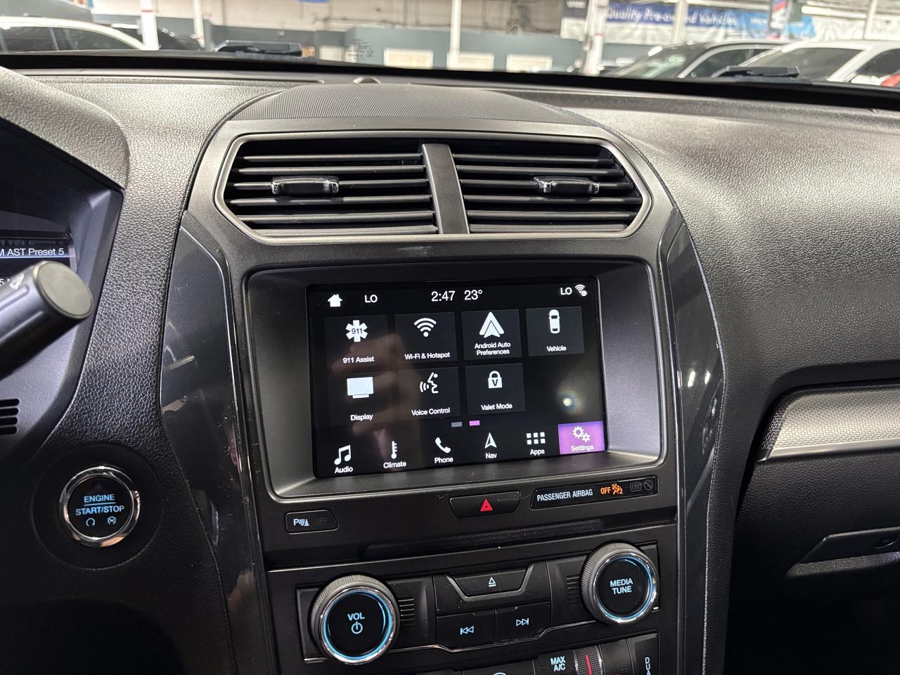 2018 Ford Explorer XLT|6PASSENGER|NAV|LEATHER|BACKUPCAM|HEATEDSEATS|+ - Photo #22