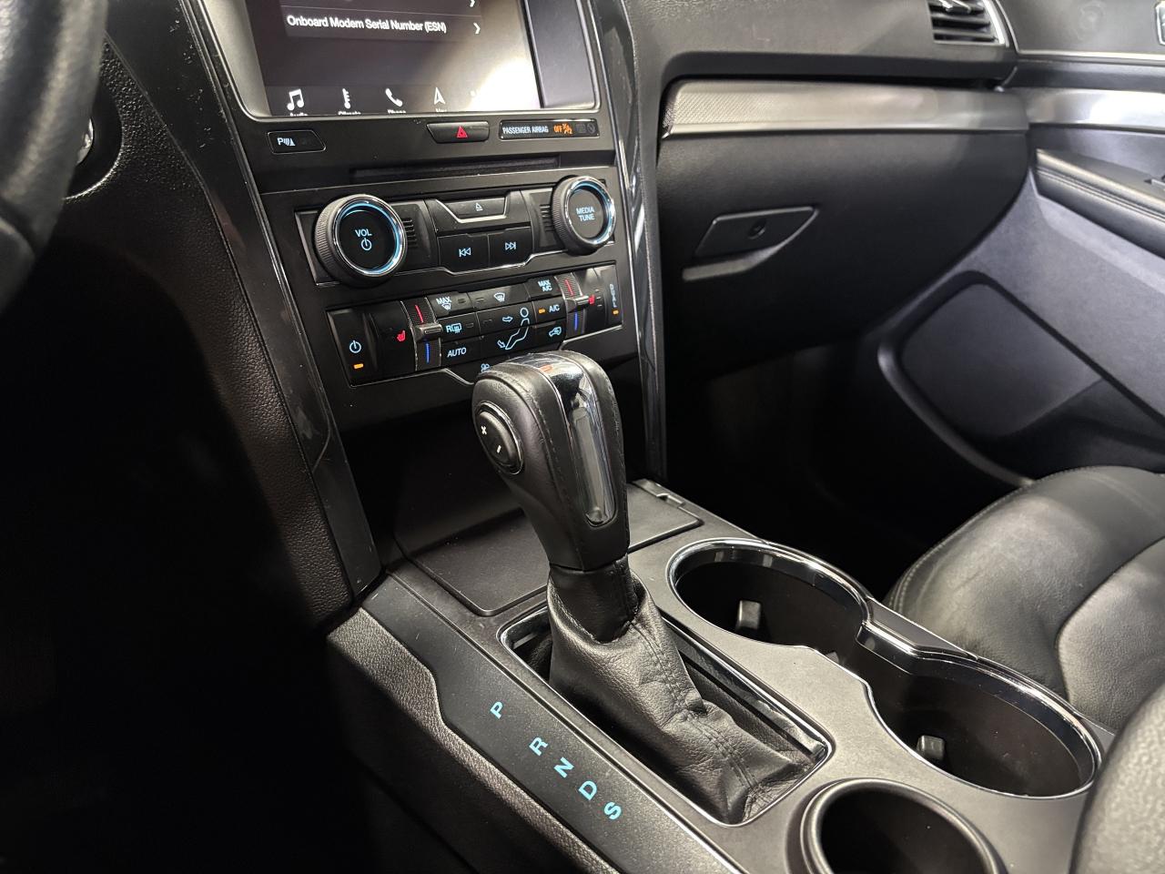 2018 Ford Explorer XLT|6PASSENGER|NAV|LEATHER|BACKUPCAM|HEATEDSEATS|+ - Photo #24