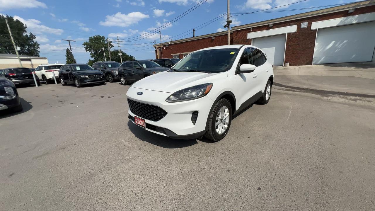 2020 Ford Escape SE AWD | HTD SEATS | CARPLAY | 17IN ALLOYS Photo