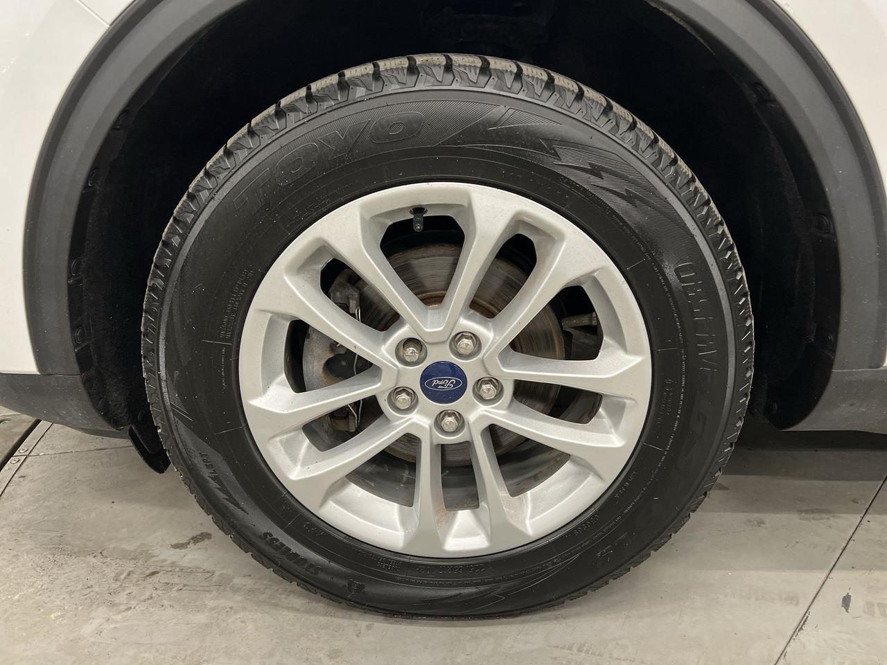 2020 Ford Escape SE AWD | HTD SEATS | CARPLAY | 17IN ALLOYS Photo