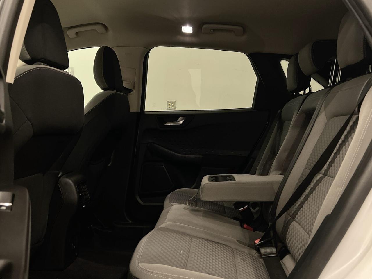 2020 Ford Escape SE AWD | HTD SEATS | CARPLAY | 17IN ALLOYS Photo