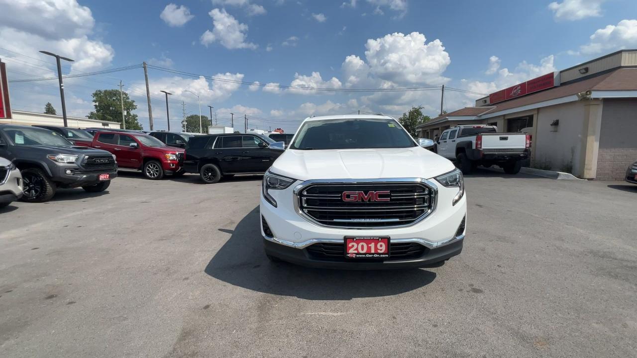 2019 GMC Terrain SLT AWD | HTD LEATHER | CARPLAY | 19IN ALLOYS Photo2
