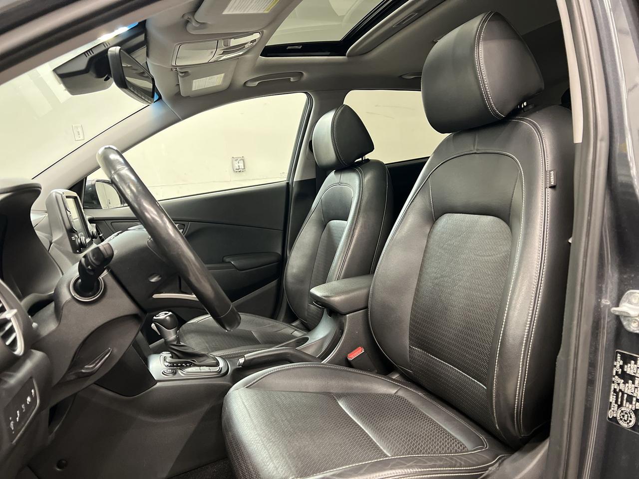 2021 Hyundai KONA ULTIMATE AWD| ONLY 63,000KMS| HTD LEATHER| SUNROOF Photo