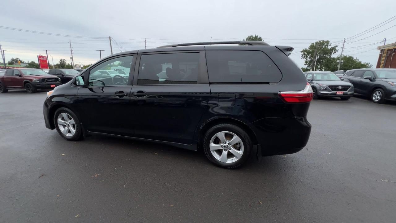 2020 Toyota Sienna 8-PASSENGER | 3.5L V6 | CARPLAY | 17IN ALLOYS Photo4