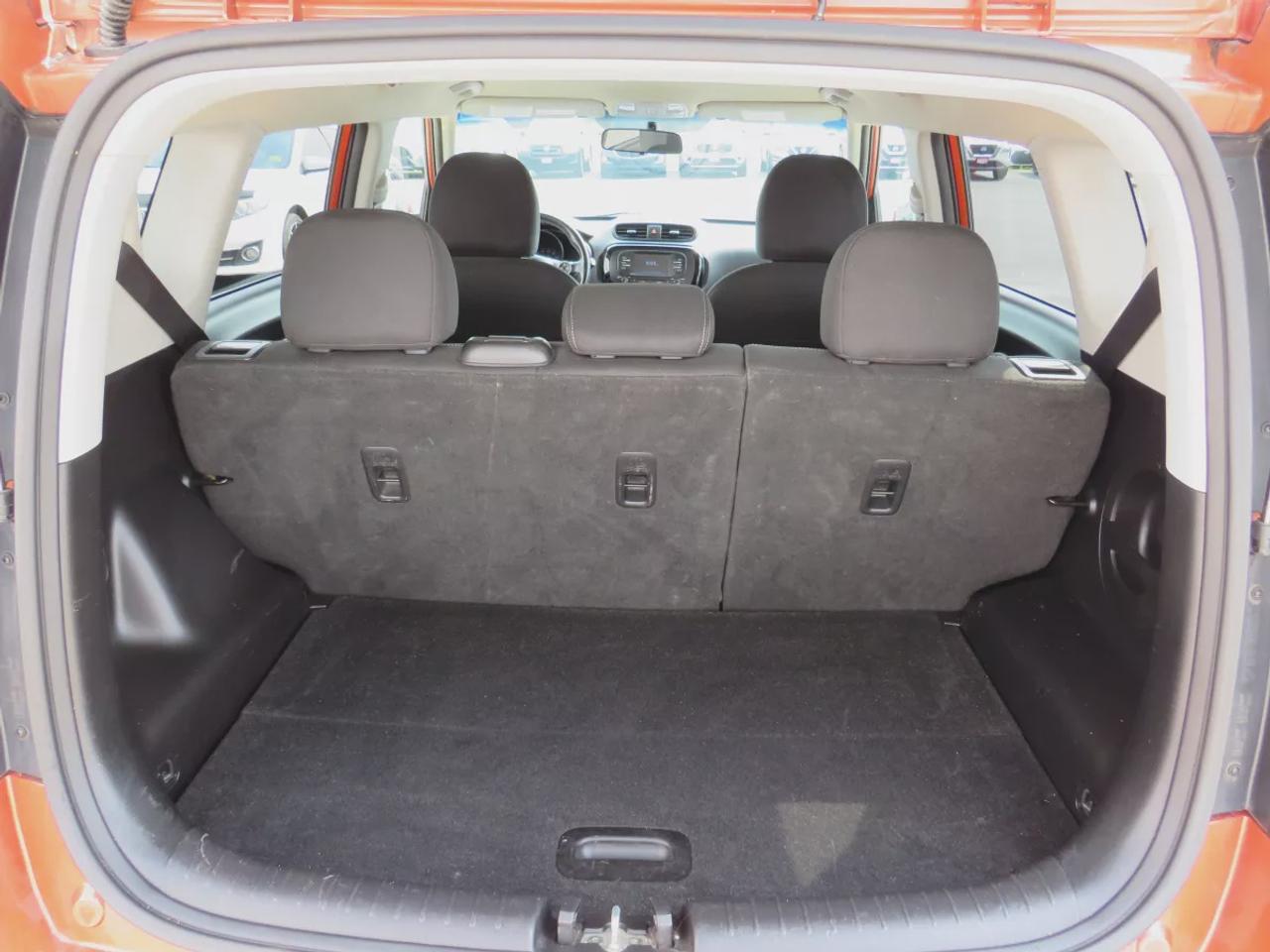 2018 Kia Soul Ex+  | Very Low Km | Clean Title/No Accidents | Safety Certified | Alloy Rims | Leather Wrapped Steering Wheel | Digital Touchscreen | Heated Seats & Steering Wheel | Reverse Camera | Traction Control | Bluetooth | Cruise Control Photo