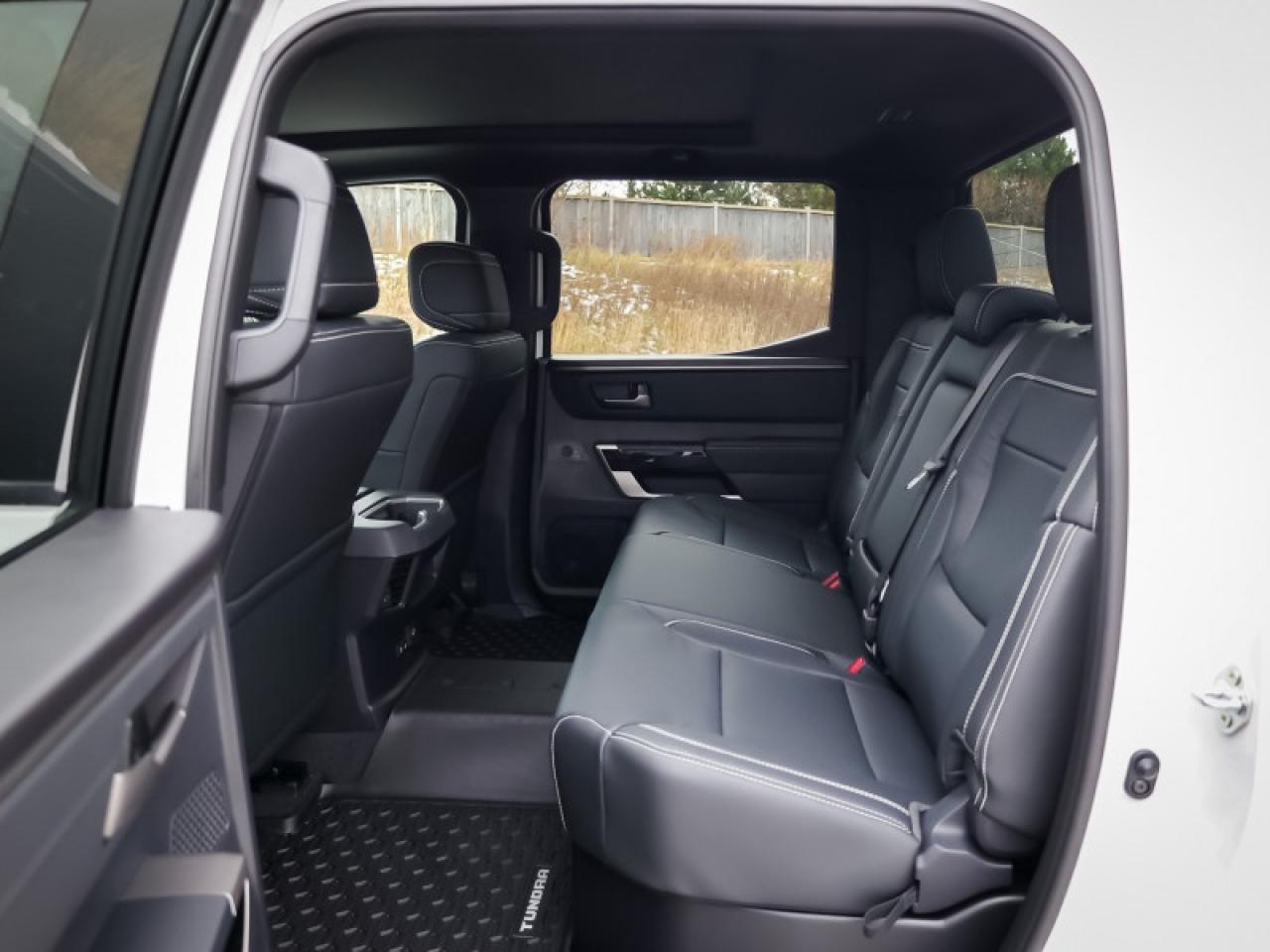 2026 Chevrolet TrailBlazer RS  RS AWD, DUAL SUNROOF, APEX RED Photo