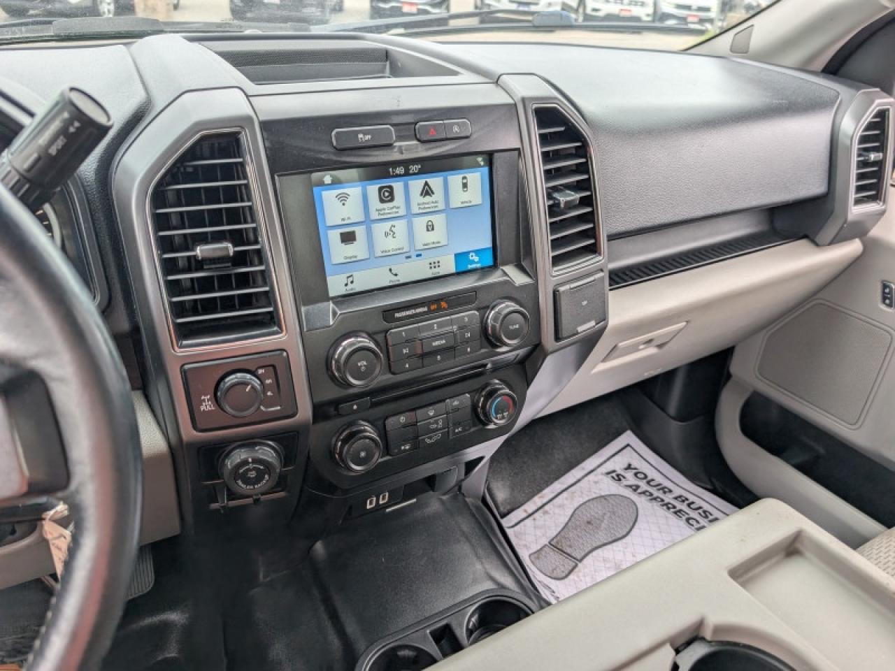 2017 Ford F-150 XLT  **EQUIP. GROUP 301A - 3.5L ECOBOOST** Photo