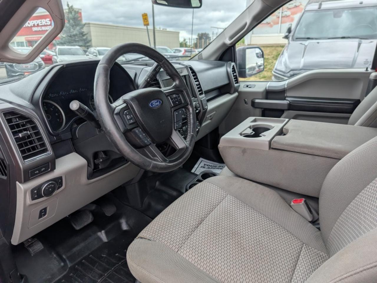 2017 Ford F-150 XLT  **EQUIP. GROUP 301A - 3.5L ECOBOOST** Photo