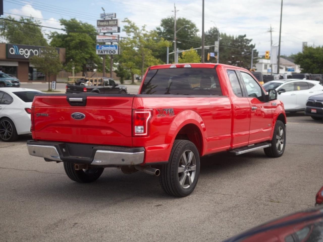 2017 Ford F-150 XLT  **EQUIP. GROUP 301A - 3.5L ECOBOOST** Photo3