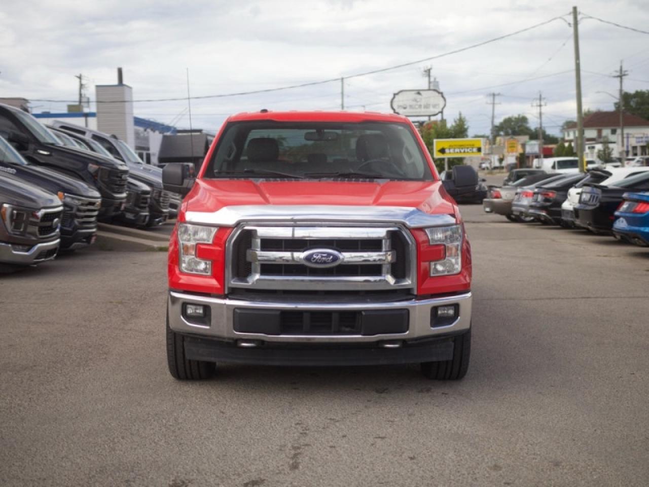 2017 Ford F-150 XLT  **EQUIP. GROUP 301A - 3.5L ECOBOOST** Photo4