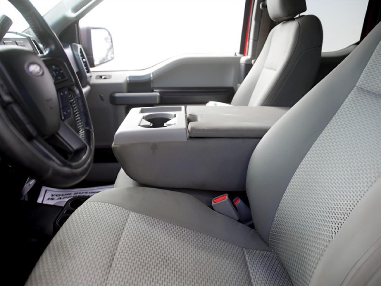 2017 Ford F-150 XLT  **EQUIP. GROUP 301A - 3.5L ECOBOOST** Photo