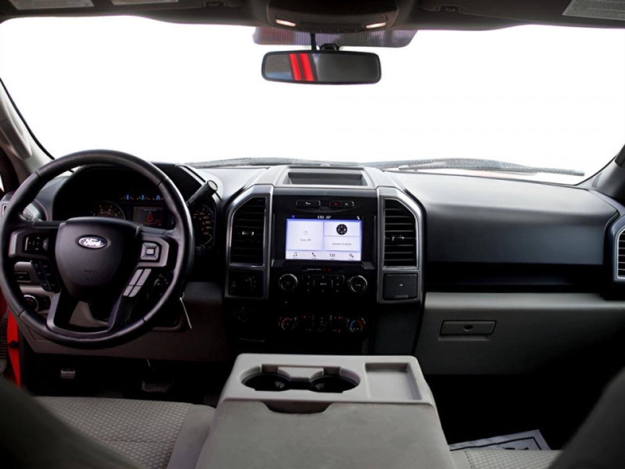 2017 Ford F-150 XLT  **EQUIP. GROUP 301A - 3.5L ECOBOOST** Photo