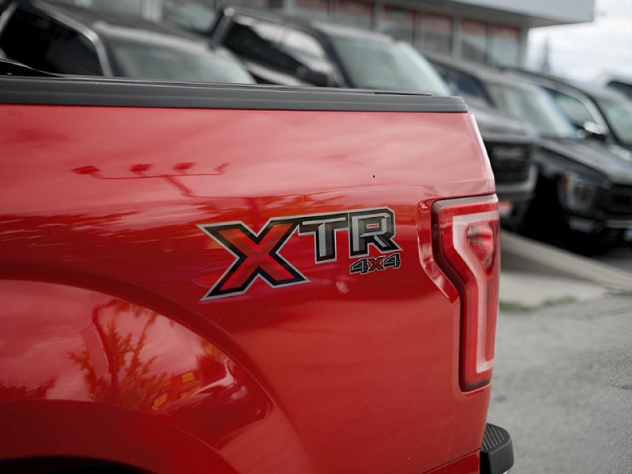 2017 Ford F-150 XLT  **EQUIP. GROUP 301A - 3.5L ECOBOOST** Photo