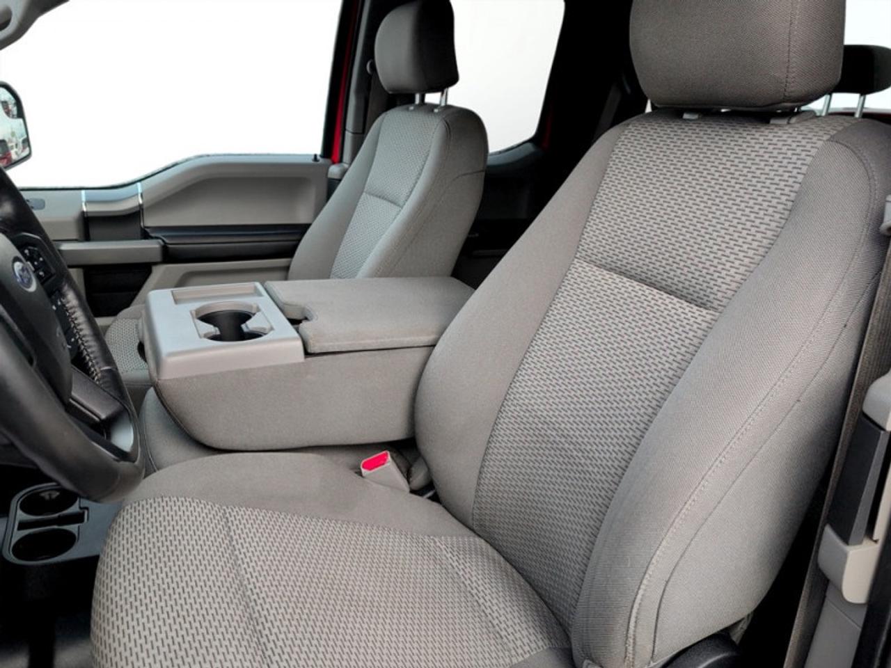 2017 Ford F-150 XLT  **EQUIP. GROUP 301A - 3.5L ECOBOOST** Photo