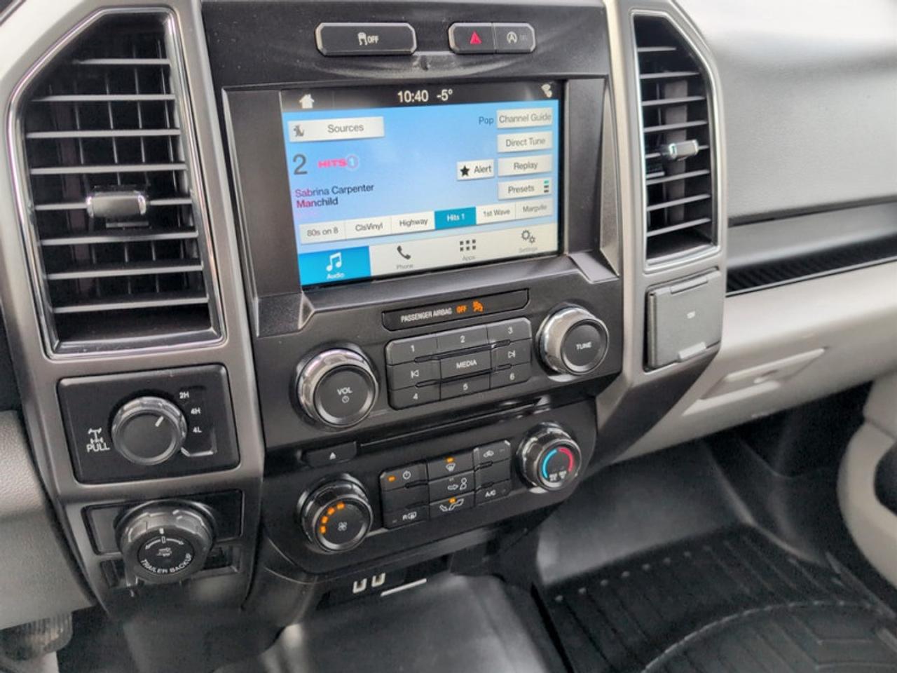 2017 Ford F-150 XLT  **EQUIP. GROUP 301A - 3.5L ECOBOOST** Photo