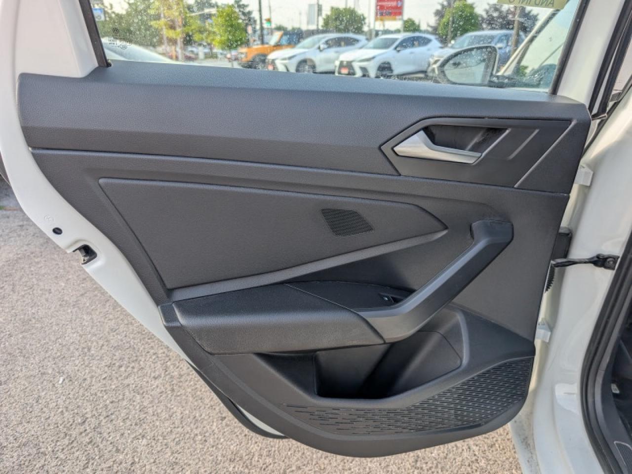 2021 Volkswagen Jetta Highline  **LEATHER - BLIND SPOT** Photo