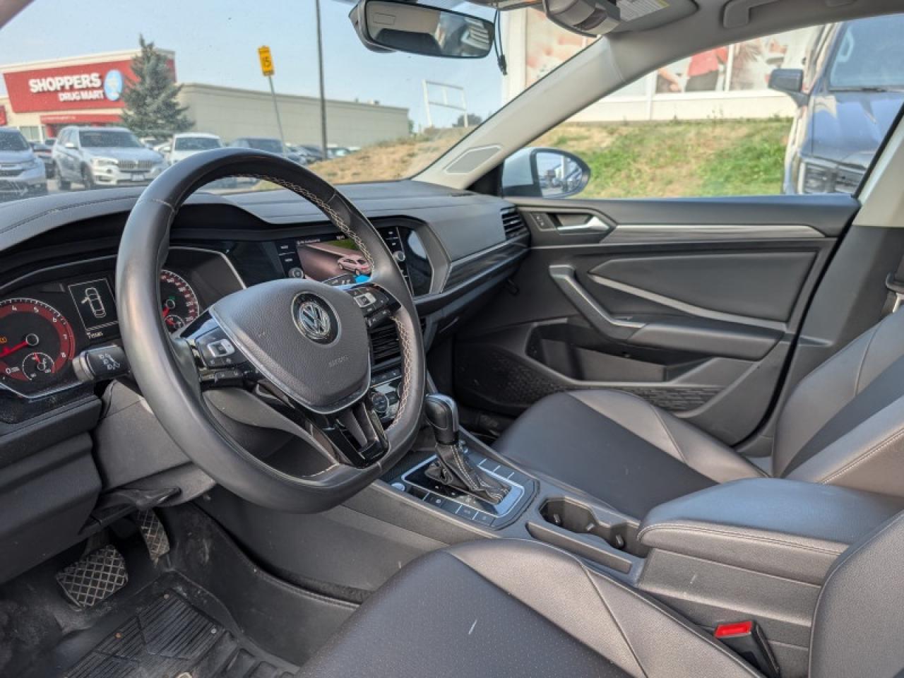 2021 Volkswagen Jetta Highline  **LEATHER - BLIND SPOT** Photo