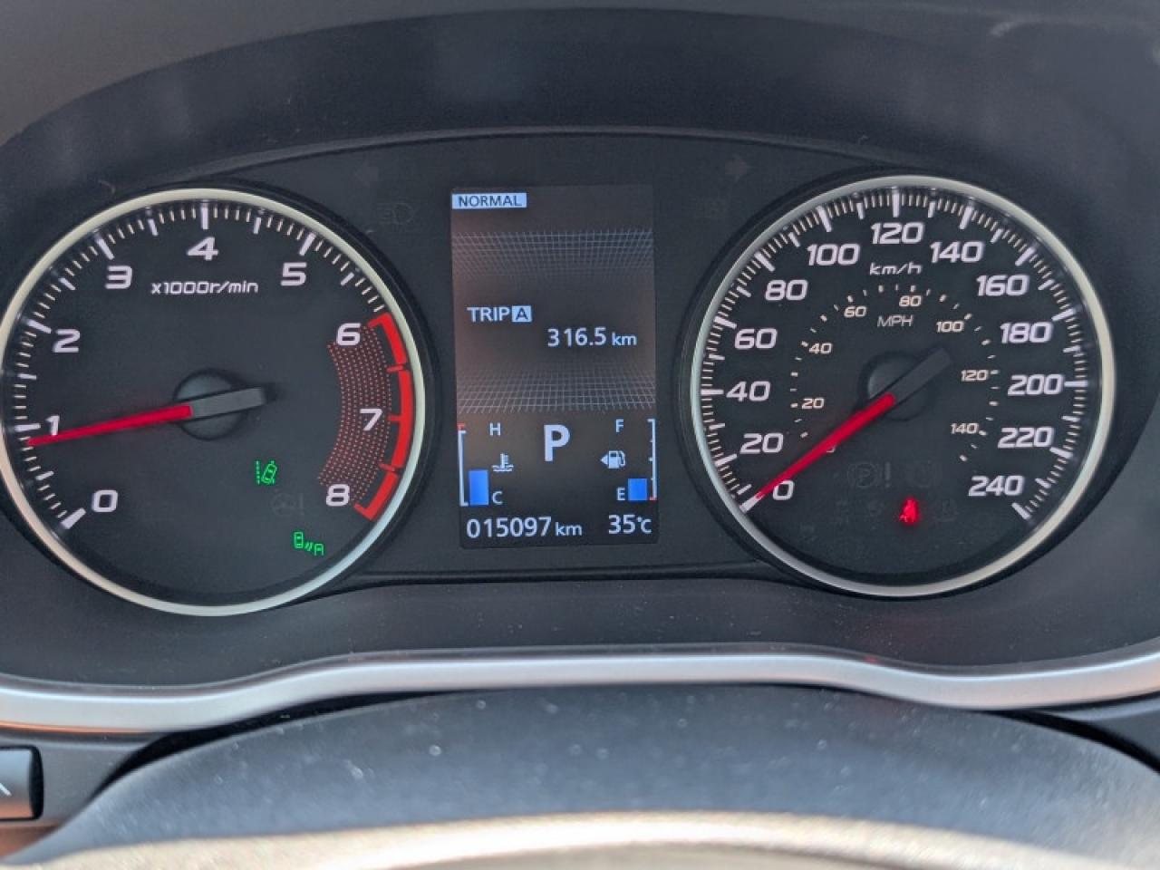 2022 Mitsubishi Eclipse Cross GT  **VERY LOW MILEAGE** Photo
