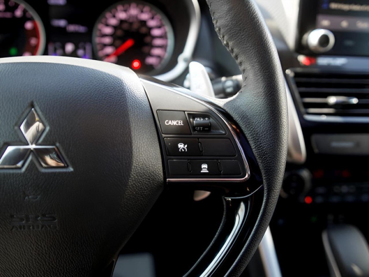 2022 Mitsubishi Eclipse Cross GT  **VERY LOW MILEAGE** Photo