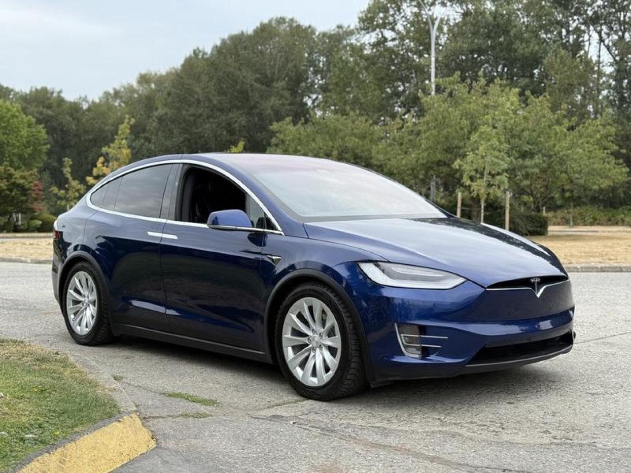 Used 2020 Tesla Model X Long Range Plus AWD Dual Motor for sale in Burnaby, BC