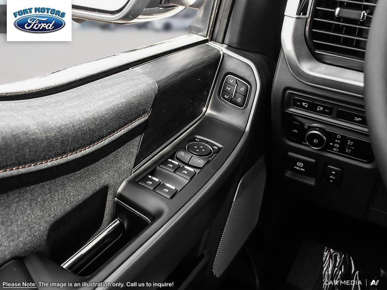 2025 Ford F-150 LARIAT® Photo5