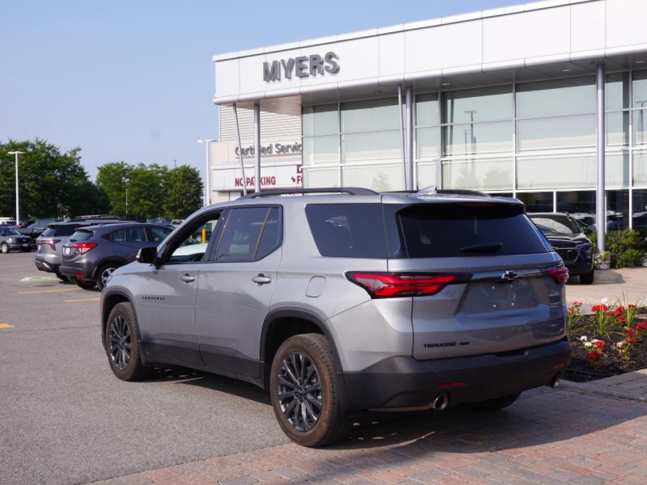 2023 Chevrolet Traverse RS  - Leather Seats -  Premium Audio Photo2