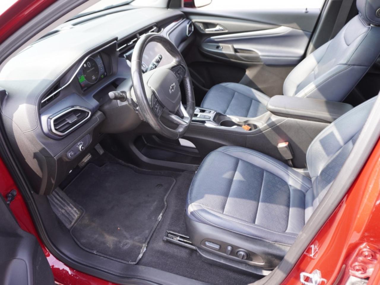 2022 Chevrolet Bolt EUV Premier  -  Fast Charging Photo