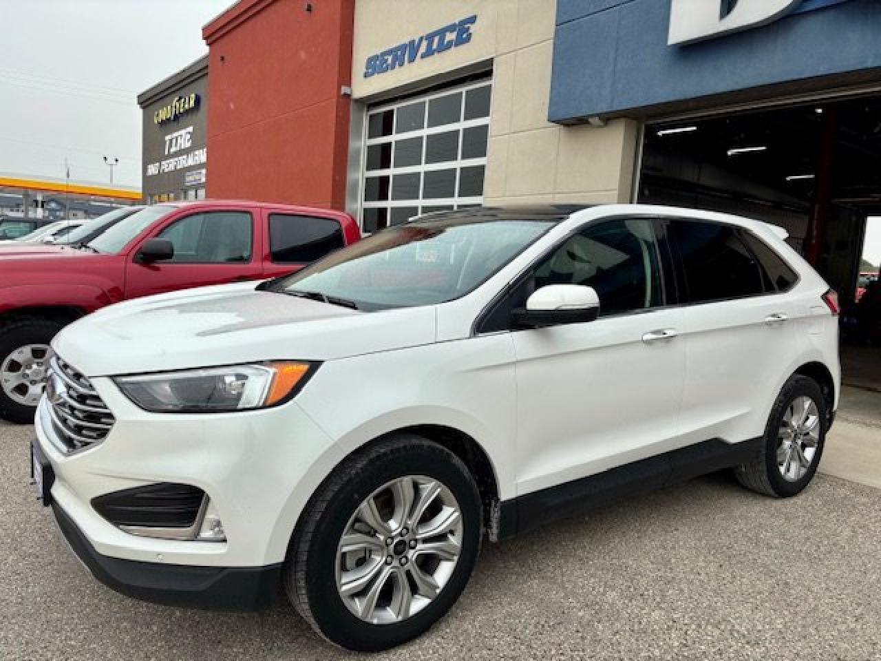 Used 2023 Ford Edge Titanium for sale in Steinbach, MB