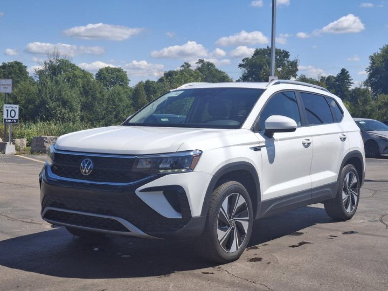 Used 2023 Volkswagen Taos Comfortline AWD | Pano Roof | Heated Wheel + Seats | CarPlay + Android | Power Seat | and More ! for sale in Guelph, ON