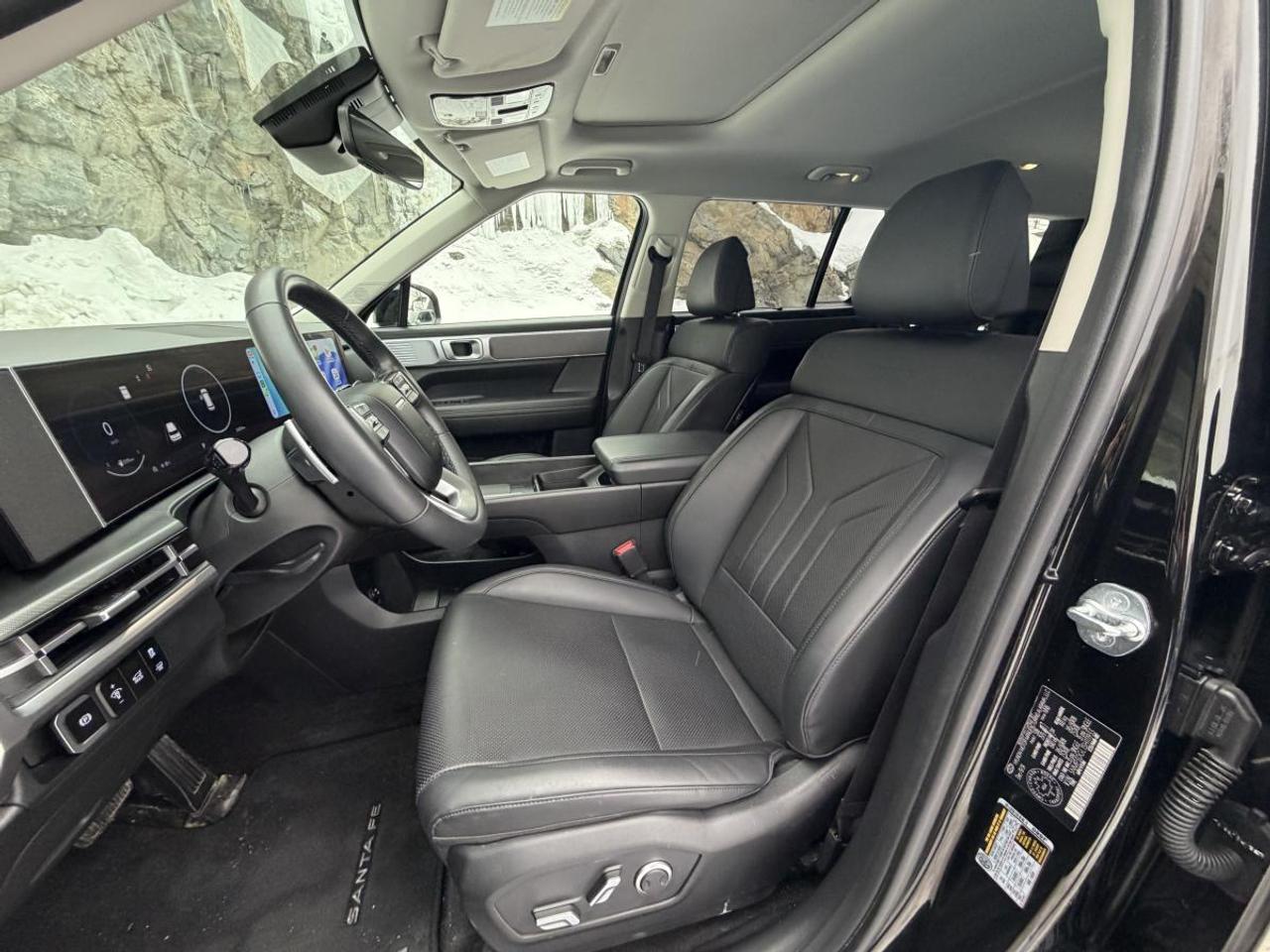 2025 Hyundai Santa Fe XRT AWD Photo