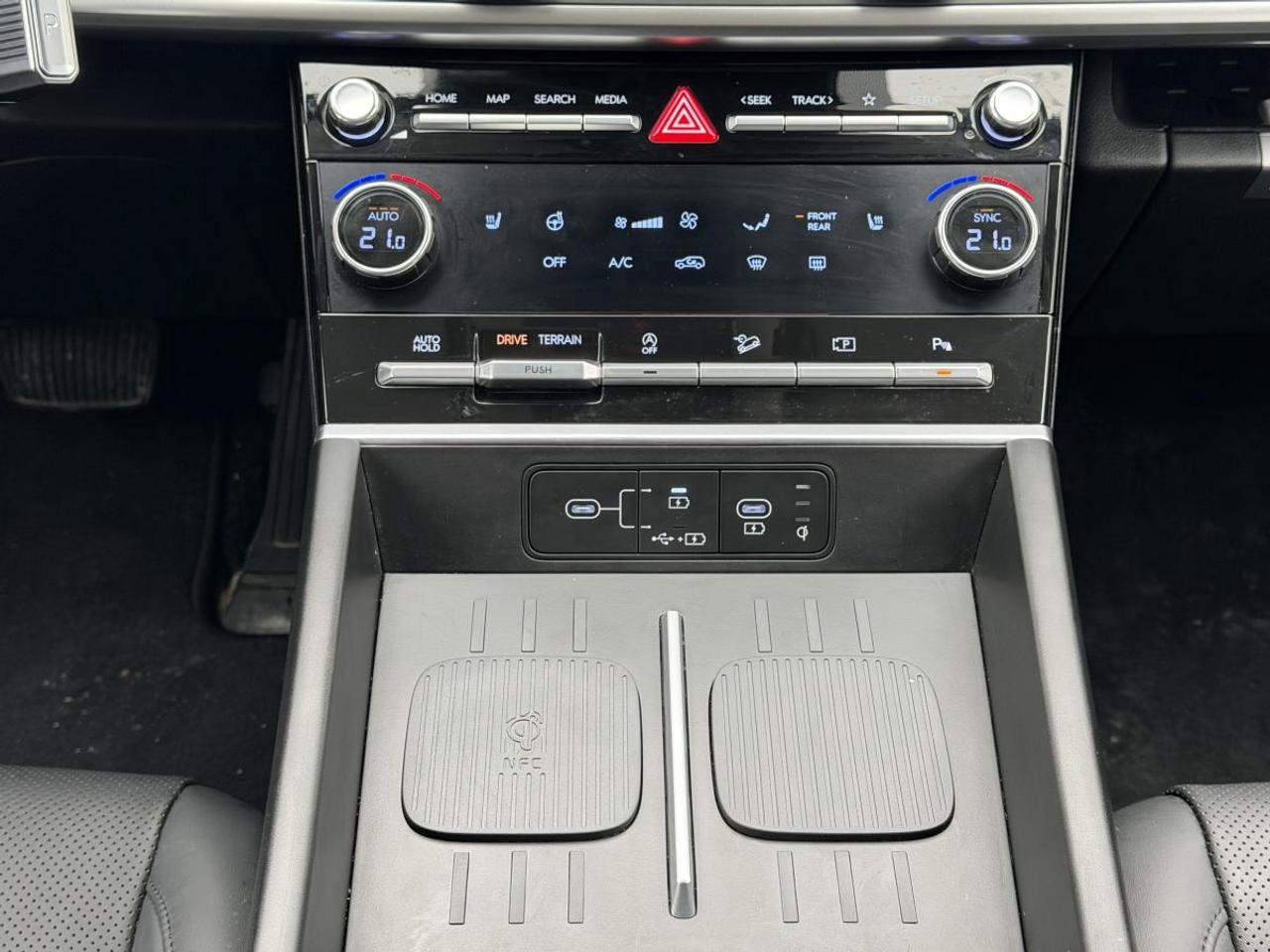 2025 Hyundai Santa Fe XRT AWD Photo