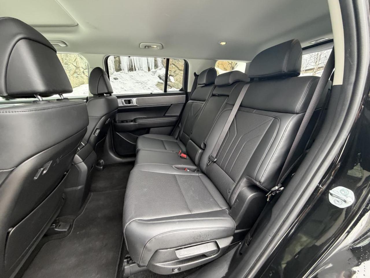 2025 Hyundai Santa Fe XRT AWD Photo