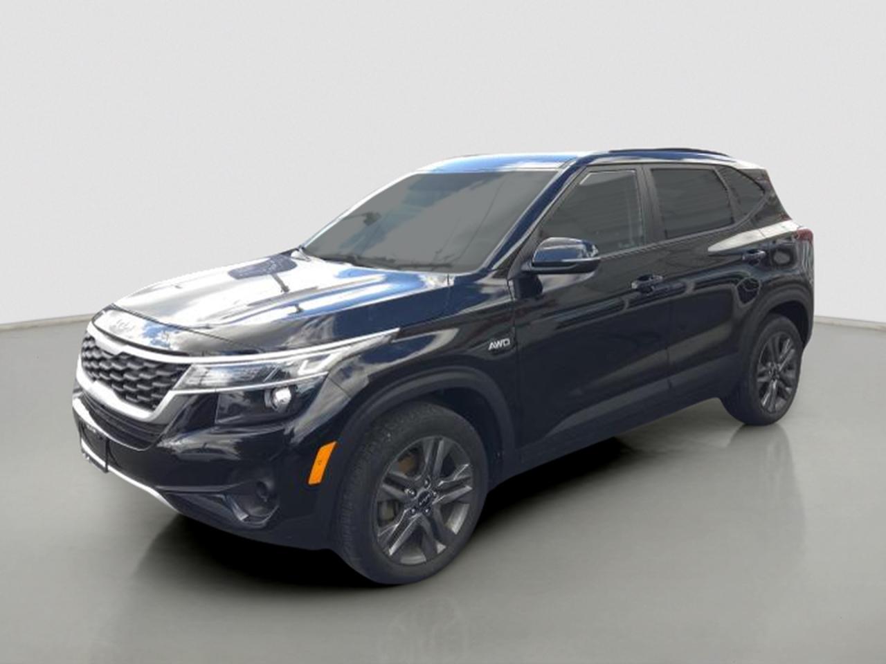 2022 Kia Seltos LX AWD Photo0